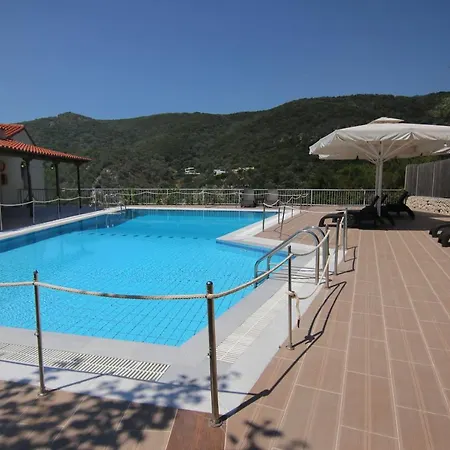 Aparthotel Poros Beach Mikros Gialos
