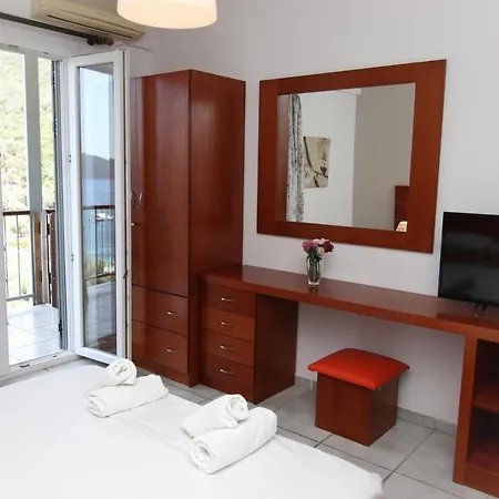 Aparthotel Poros Beach