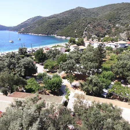 Poros Beach Aparthotel Mikros Gialos