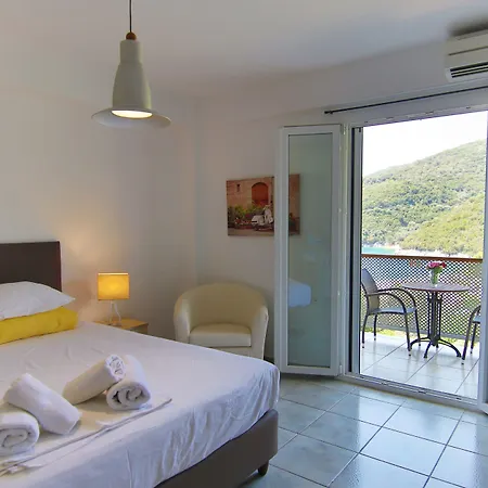 Aparthotel Poros Beach
