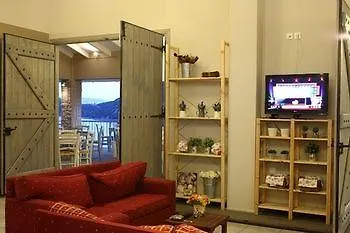 Poros Beach Aparthotel 2*