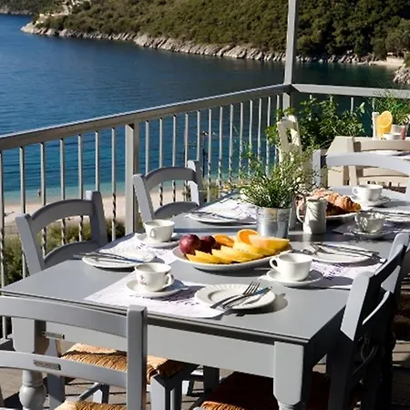 Poros 2* Μικρός Γιαλός