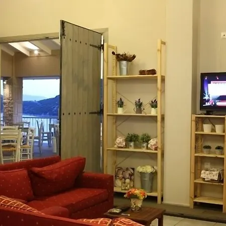 公寓式酒店 Poros 米克罗斯雅洛斯