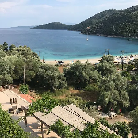 Poros Beach Aparthotel