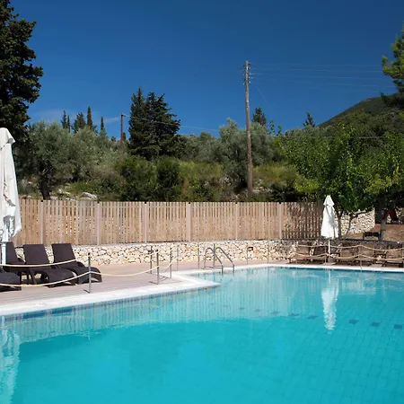 Poros Beach Mikros Gialos