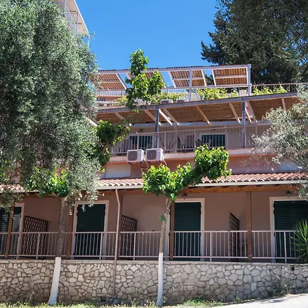 Aparthotel Poros Beach