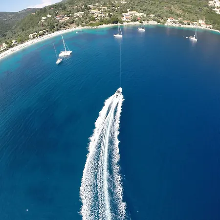 Poros Beach 2*