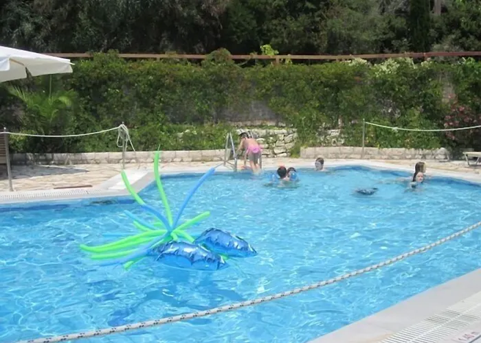 Lejlighedshotel Poros Mikros Gialos